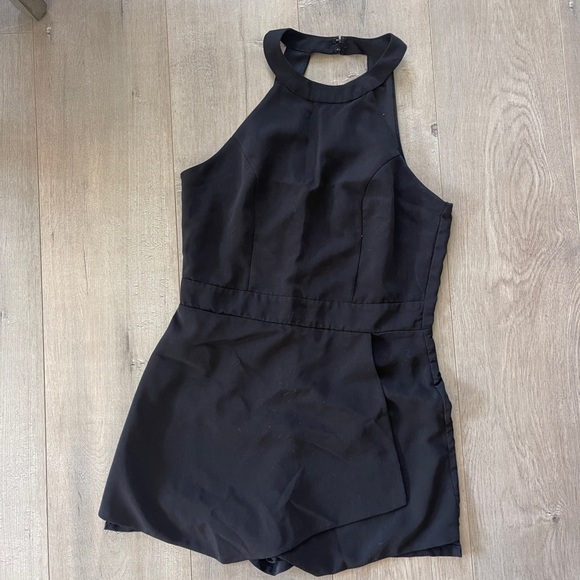 Forever 21 Elegant Halter Romper Medium - Picture 1 of 3